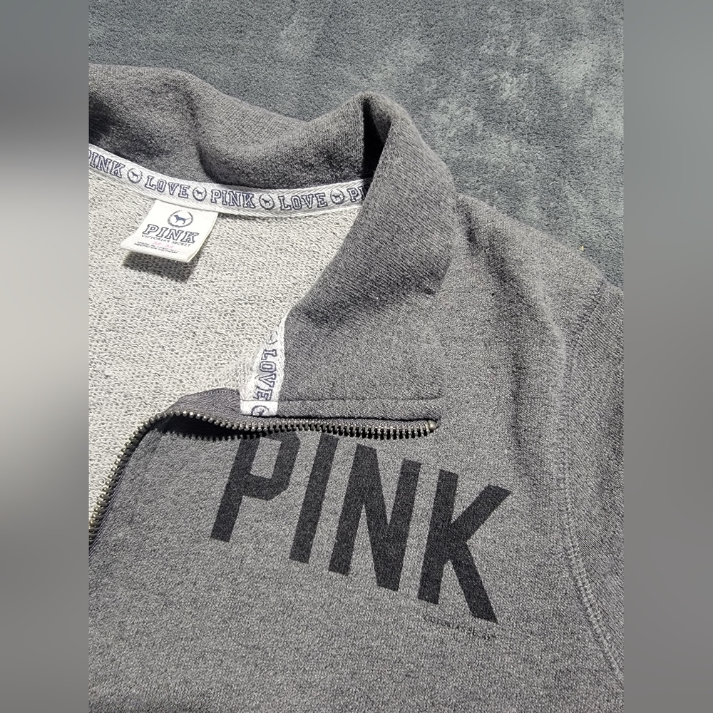 Pink quarter-zip - Picture 3 of 4